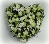 Rouwarrangementen en troost bloemen